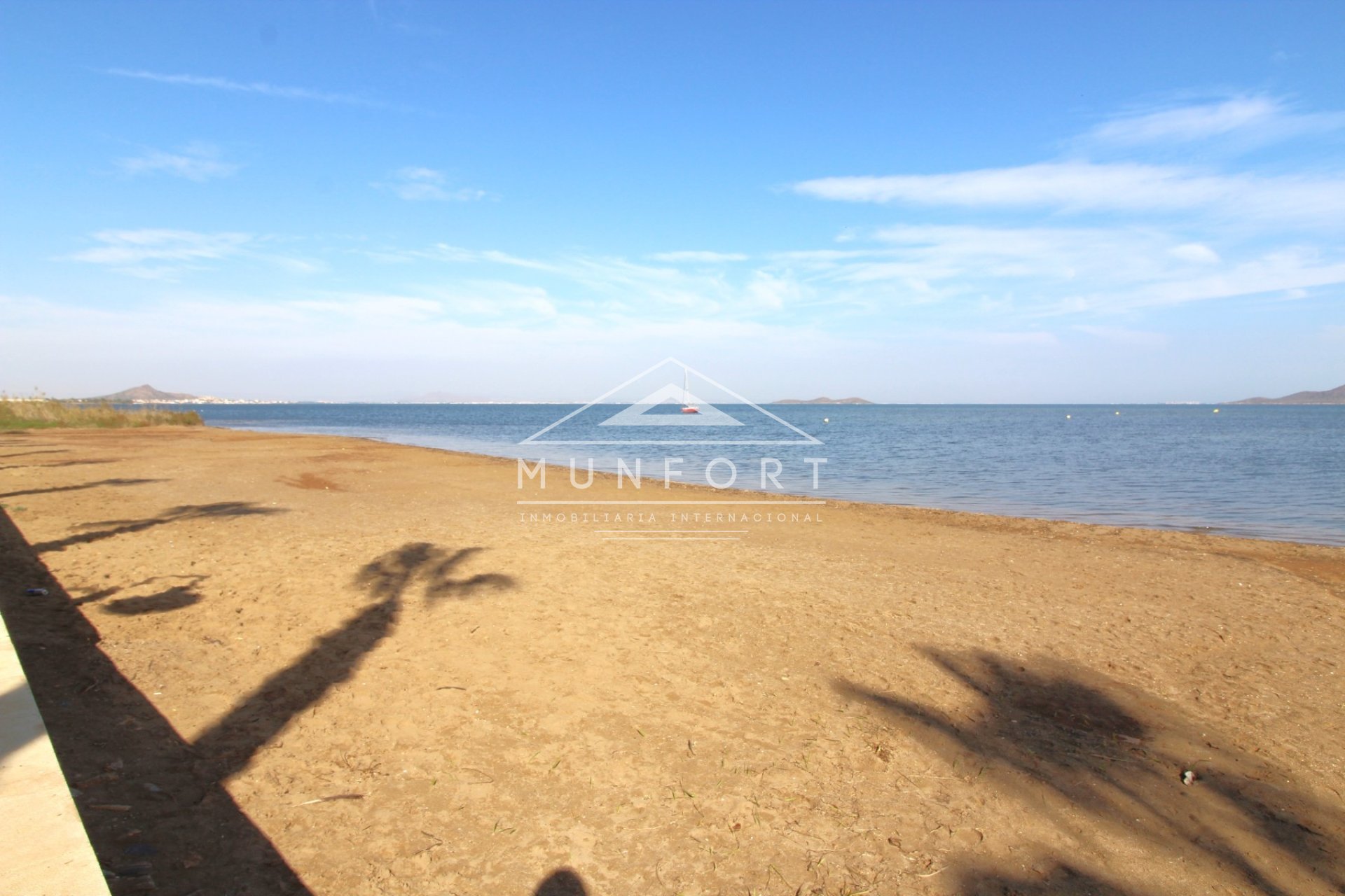 Revente - Villas -
Los Nietos