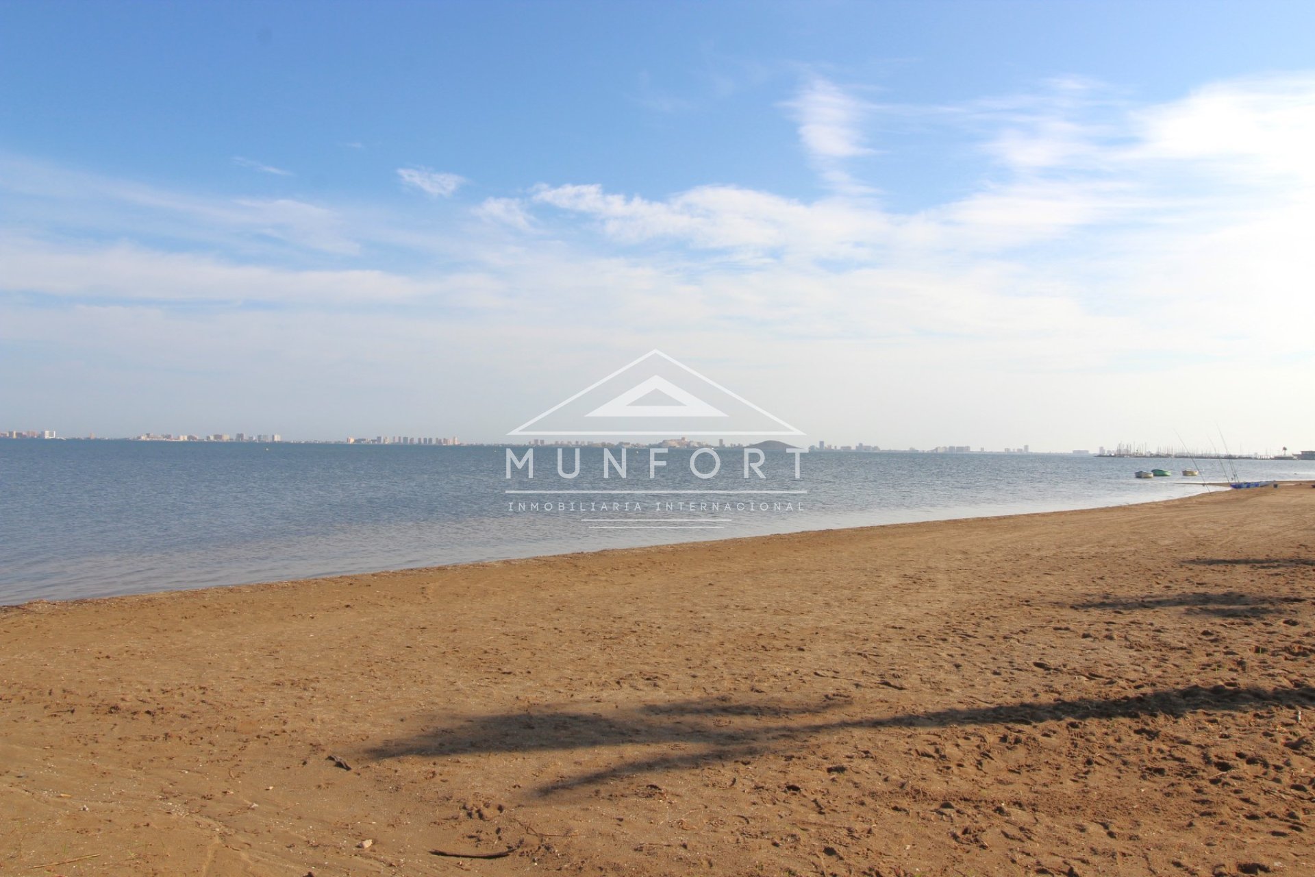 Revente - Villas -
Los Nietos