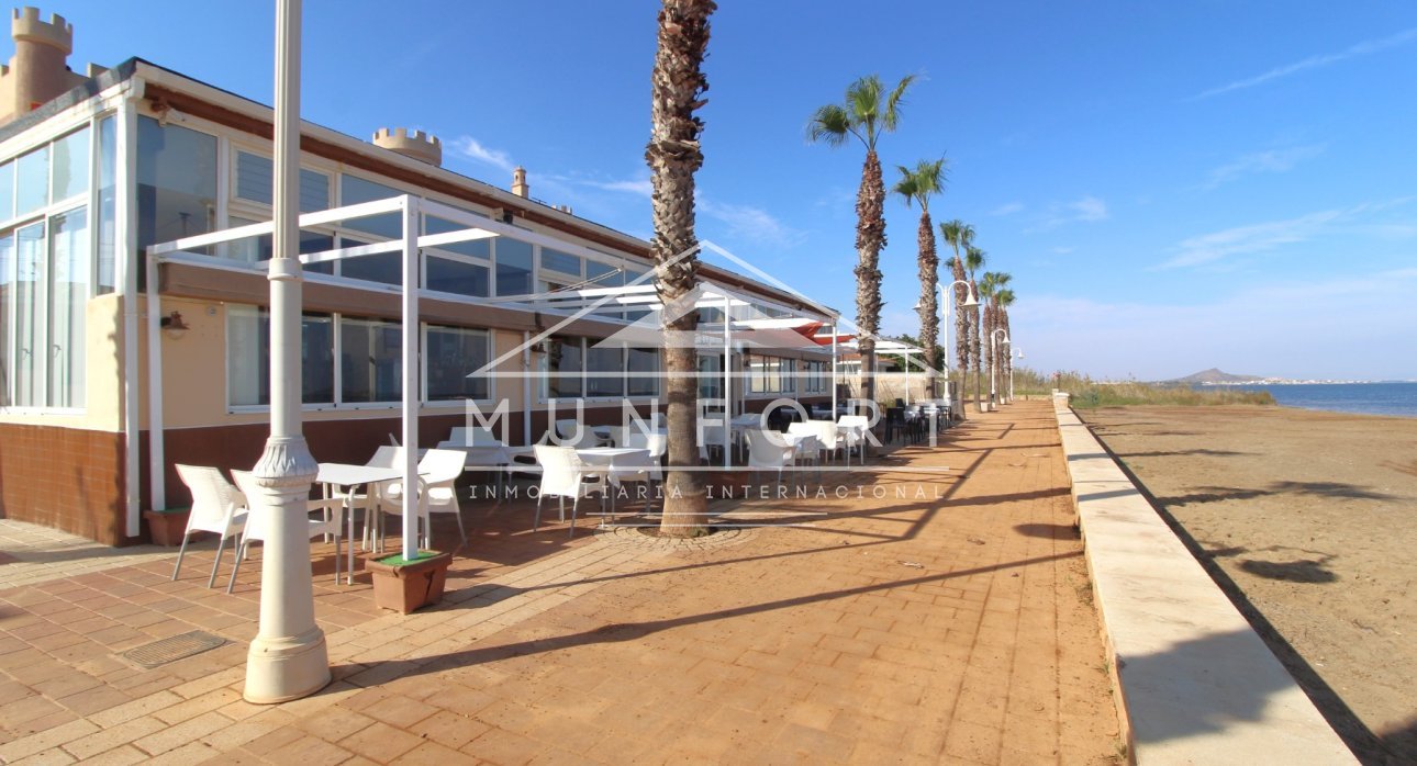 Revente - Villas -
Los Nietos