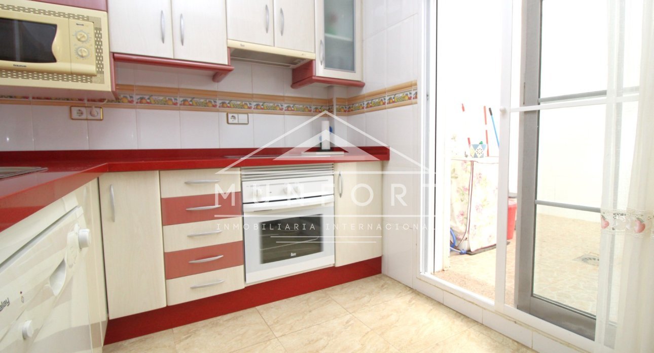 Revente - Villas -
Los Nietos