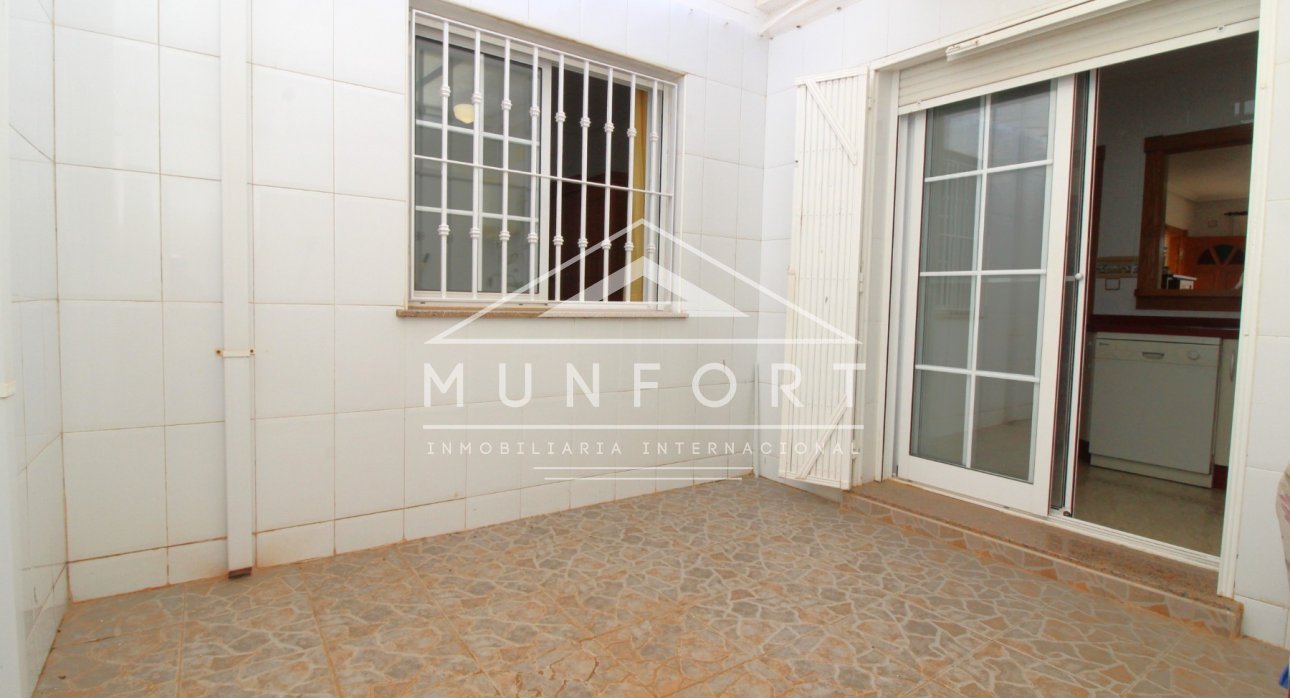 Revente - Villas -
Los Nietos