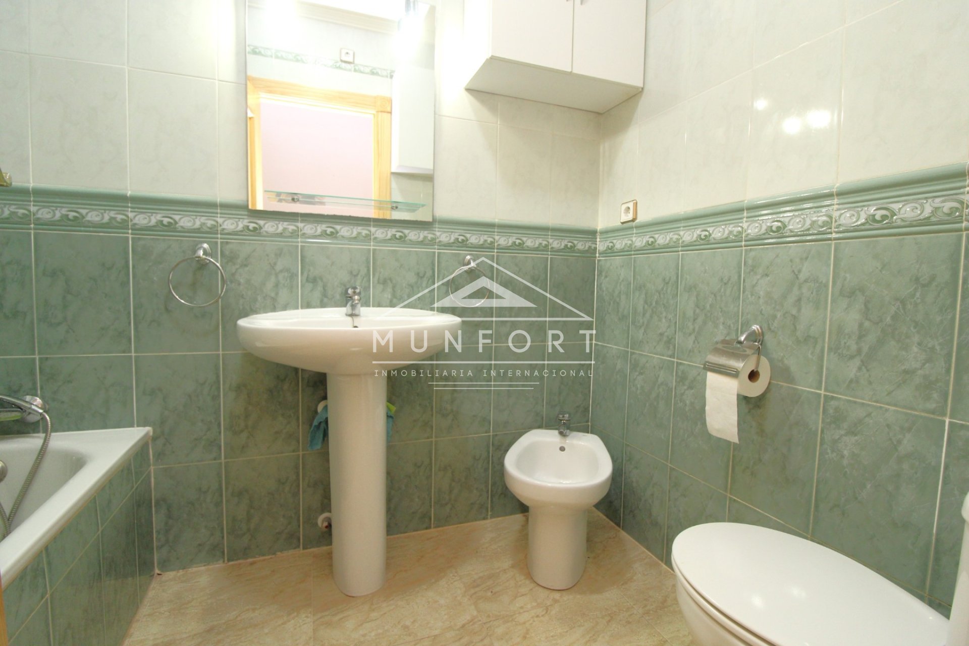 Revente - Villas -
Los Nietos