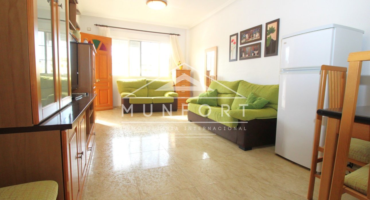 Revente - Villas -
Los Nietos