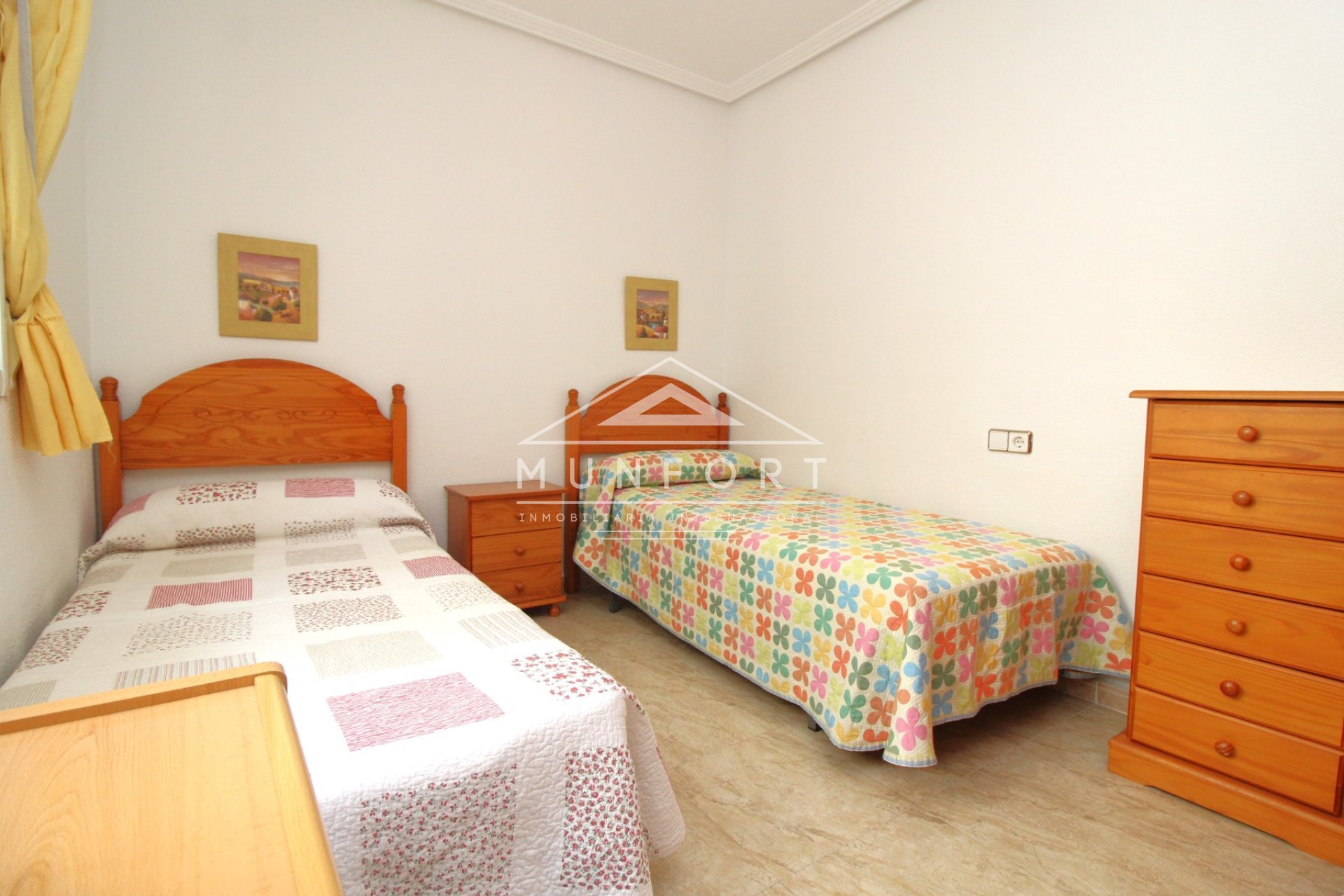 Revente - Villas -
Los Nietos