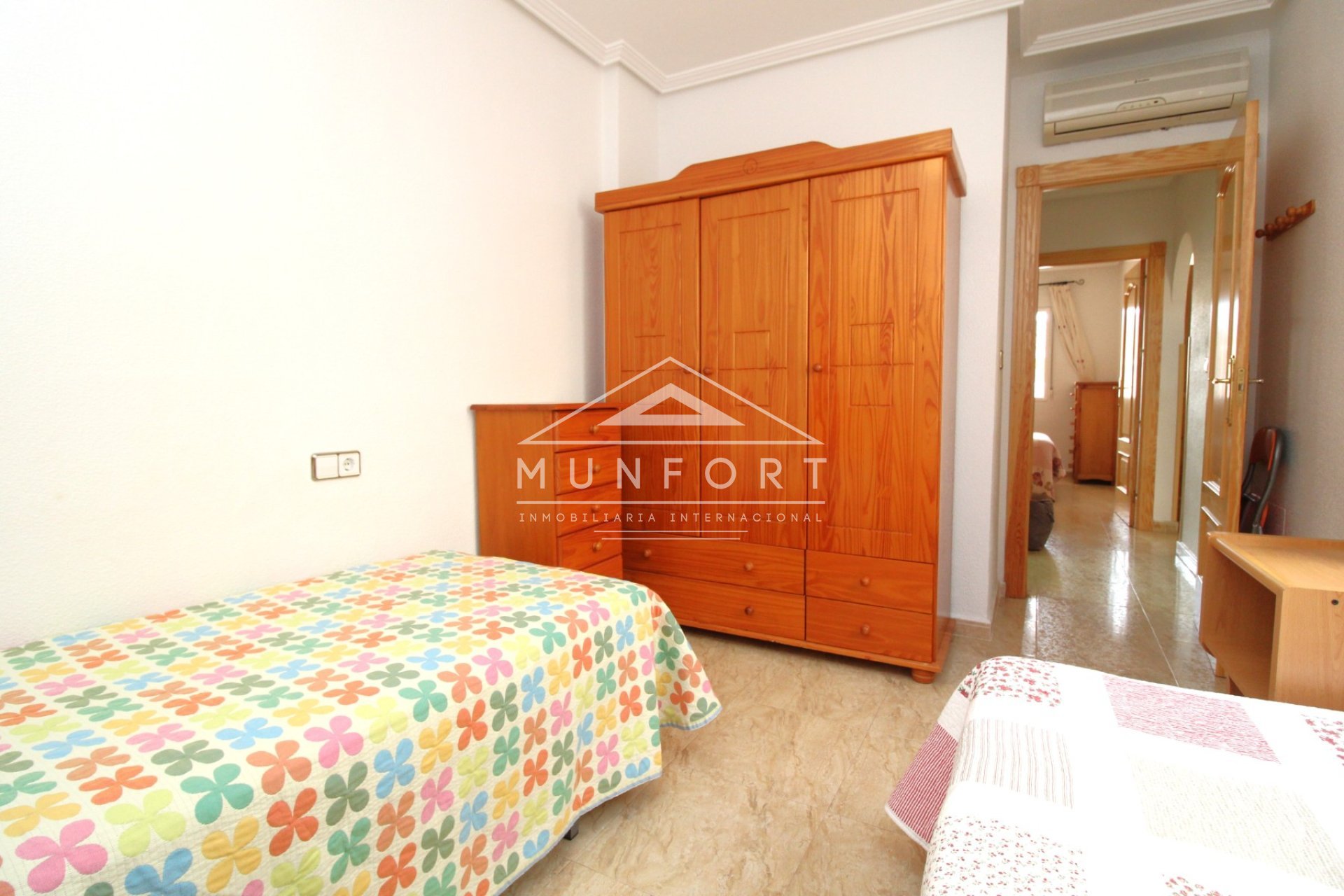 Revente - Villas -
Los Nietos