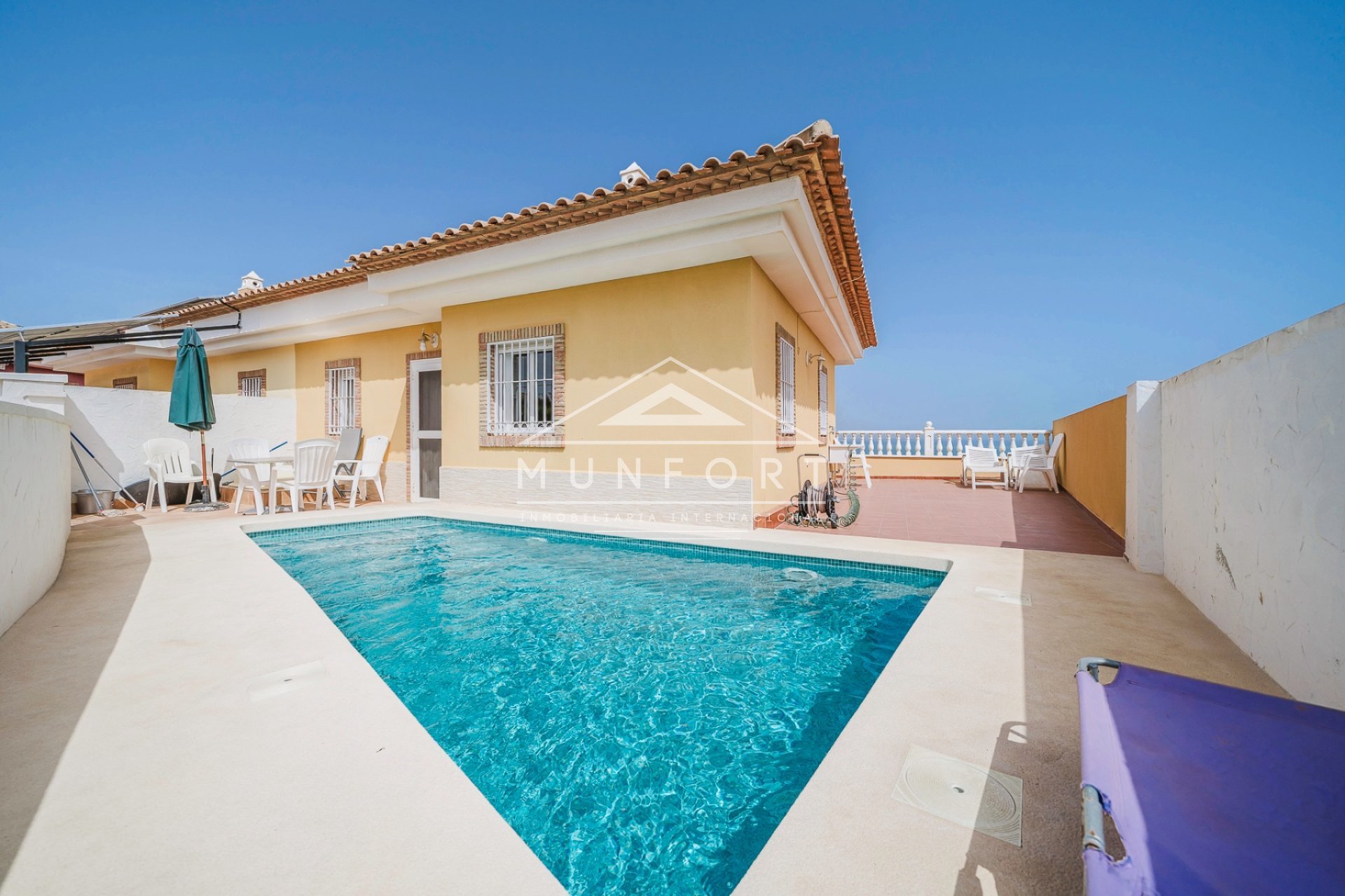 Revente - Villas -
Los Urrutias - EL CARMOLI