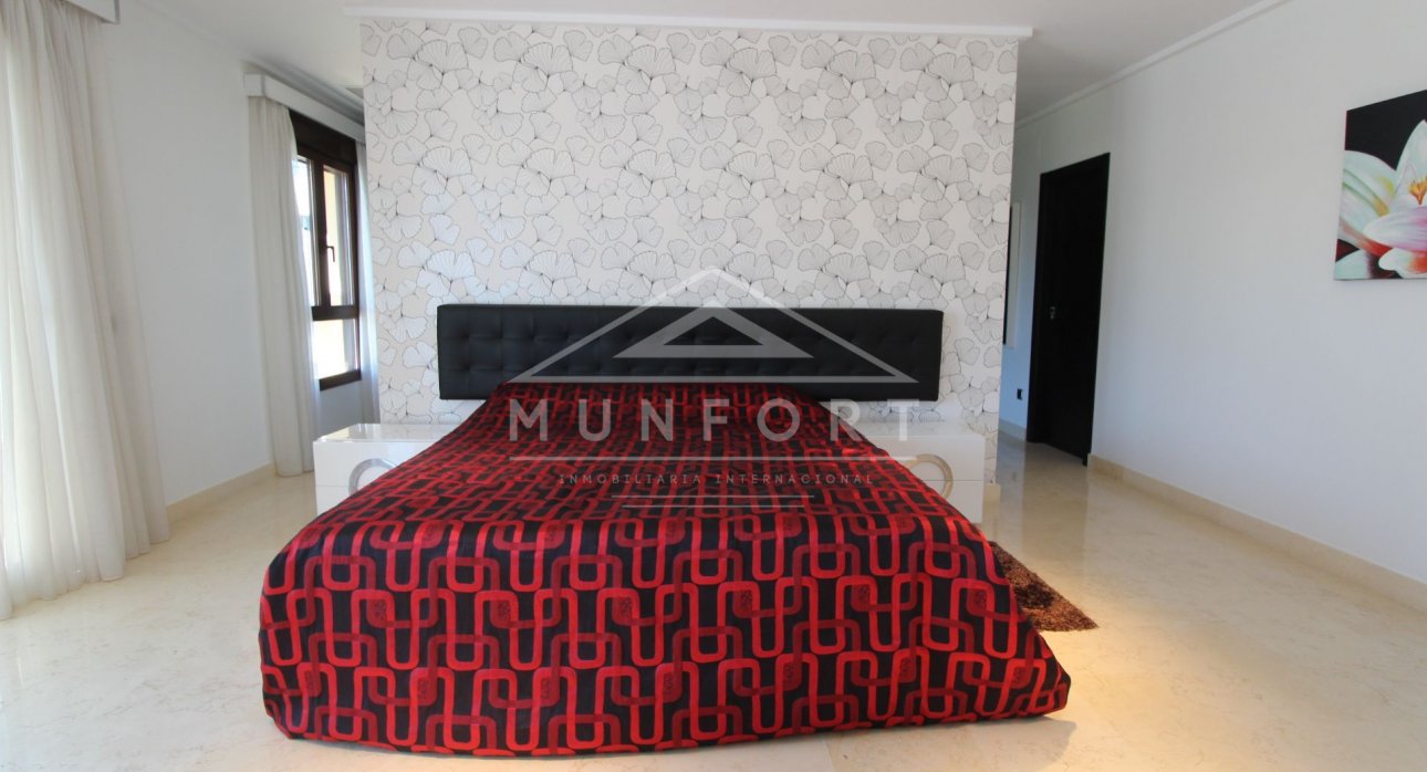 Revente - Villas -
Orihuela Costa - Cabo Roig