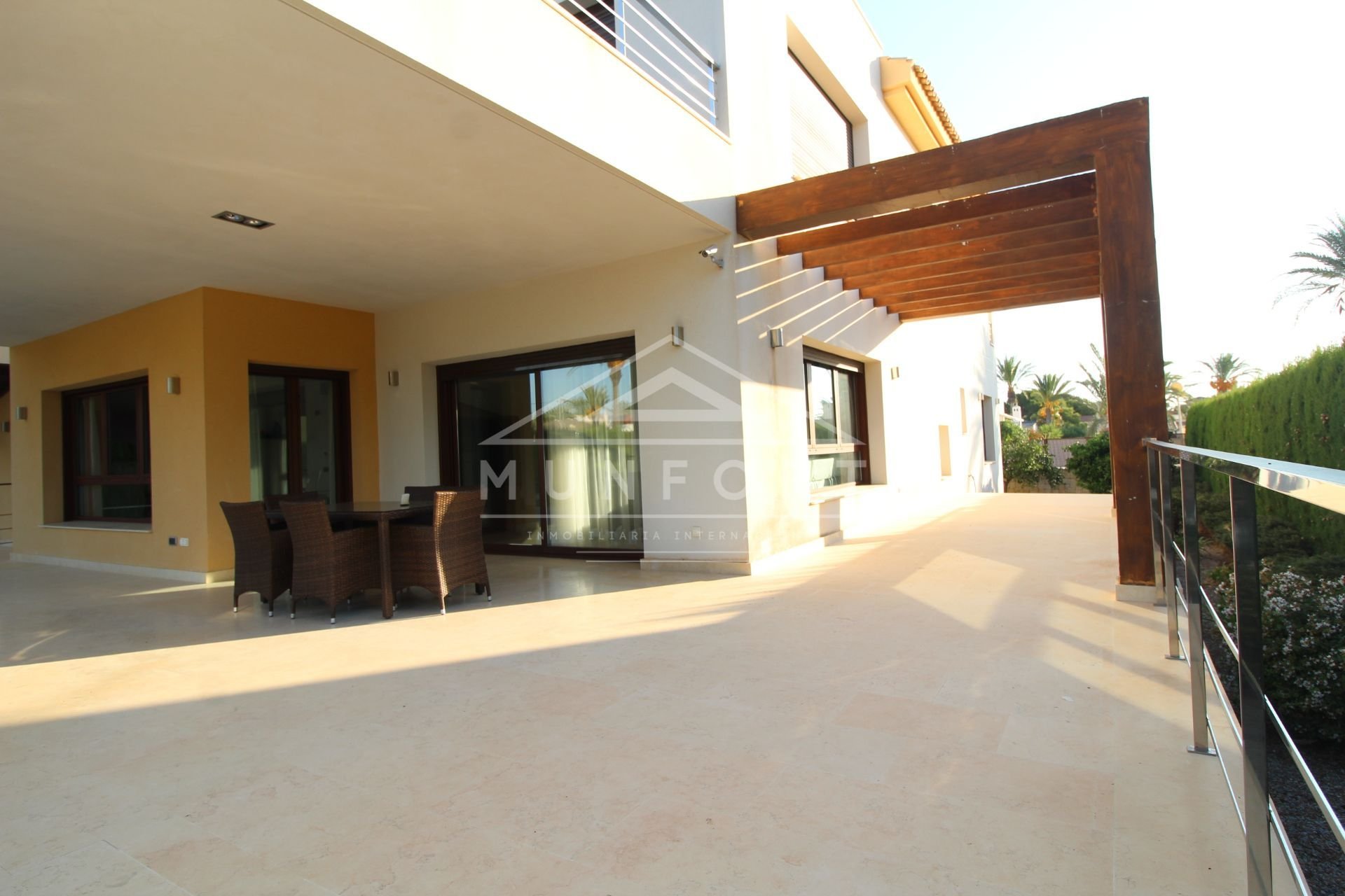 Revente - Villas -
Orihuela Costa - Cabo Roig