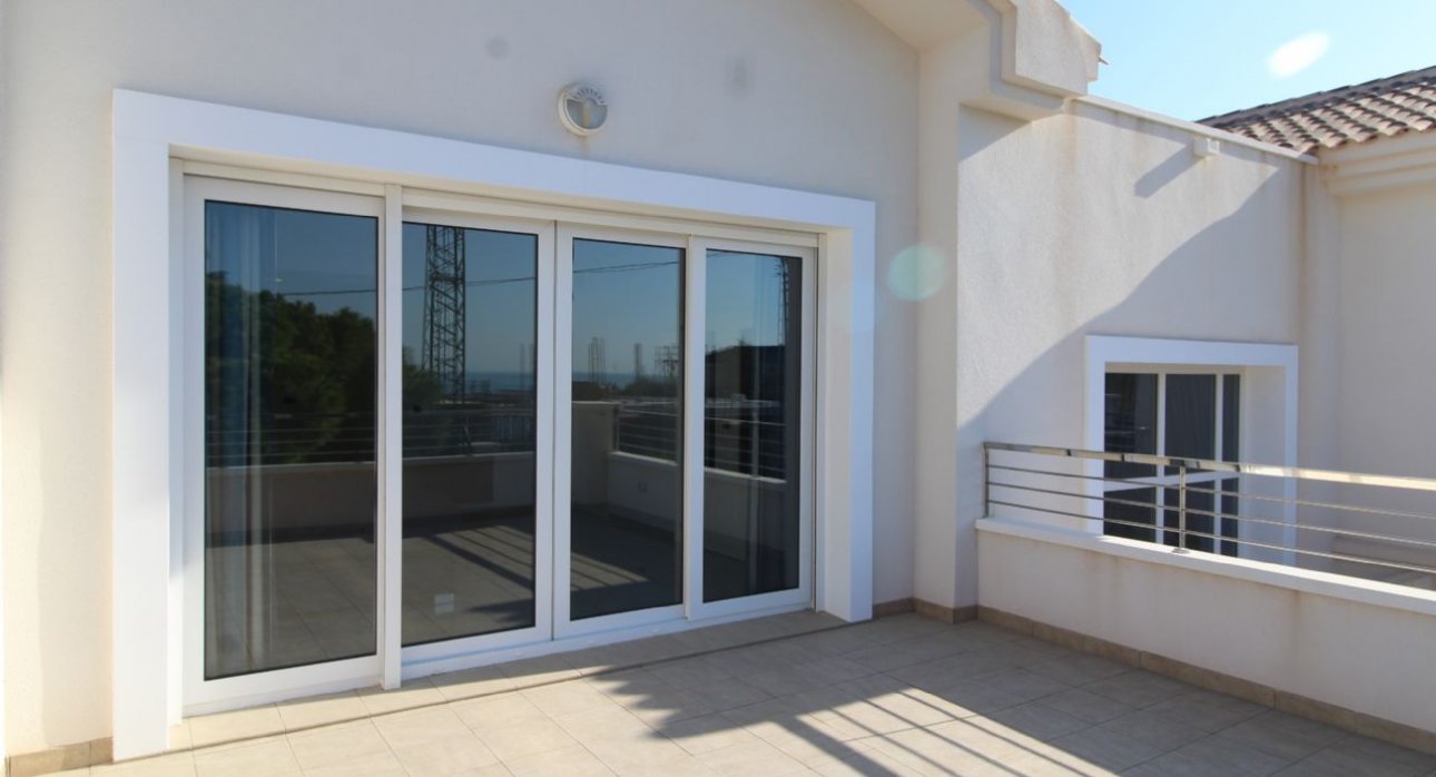 Revente - Villas -
Orihuela Costa - Cabo Roig