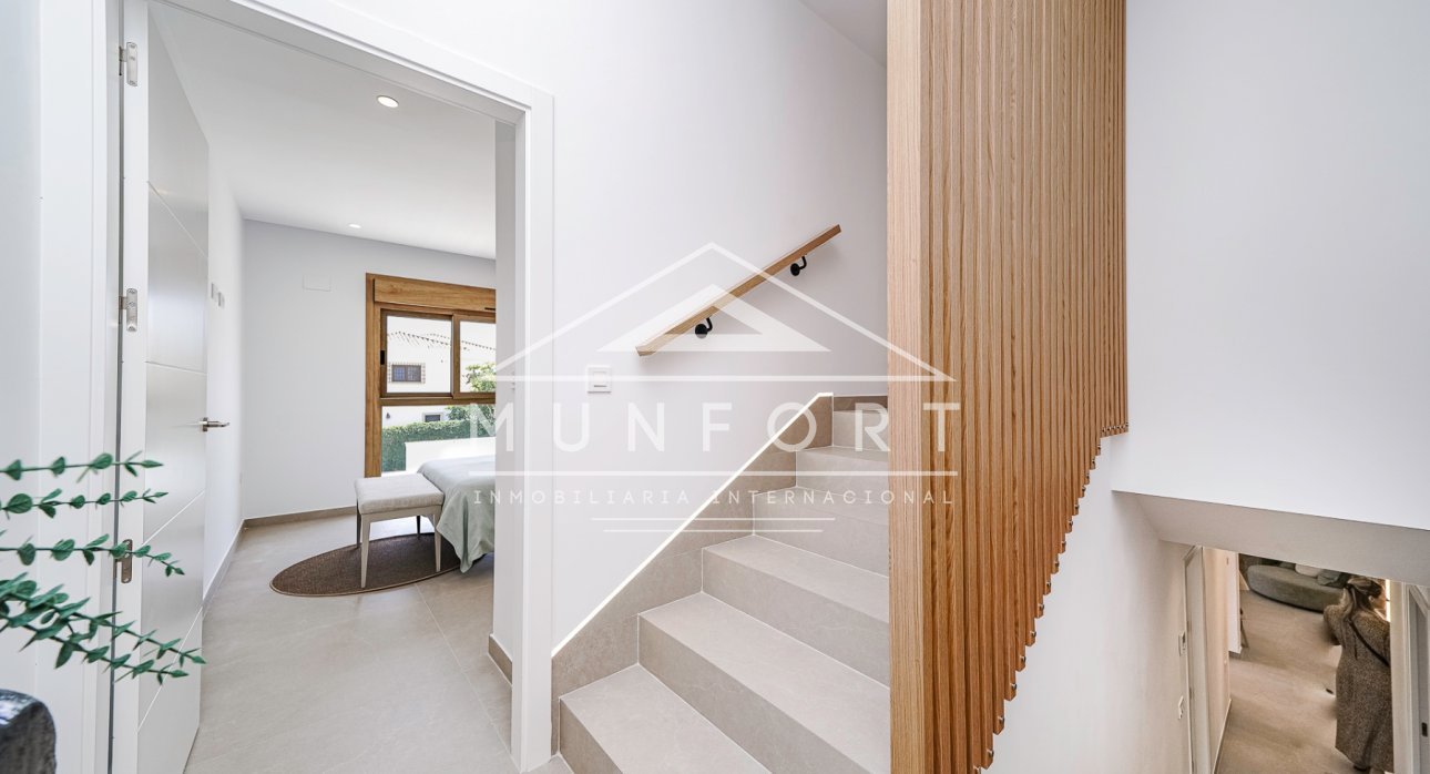 Revente - Villas -
Orihuela Costa - Dehesa de Campoamor