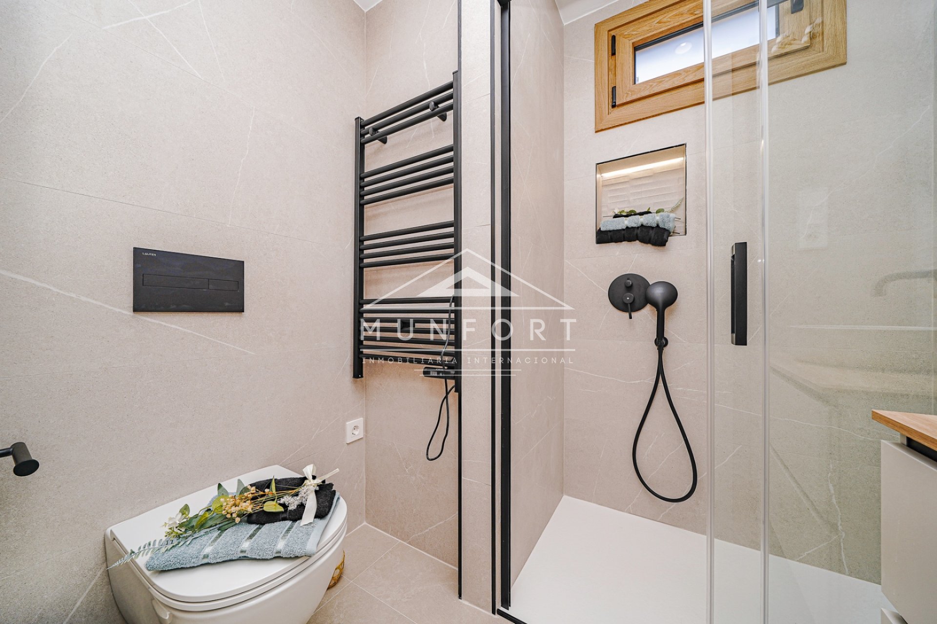 Revente - Villas -
Orihuela Costa - Dehesa de Campoamor