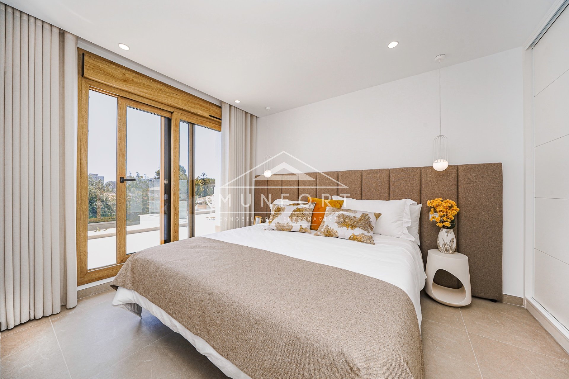 Revente - Villas -
Orihuela Costa - Dehesa de Campoamor