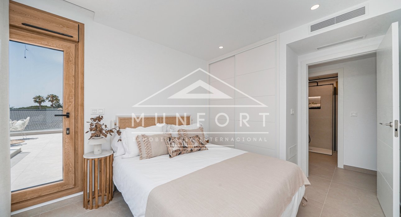 Revente - Villas -
Orihuela Costa - Dehesa de Campoamor