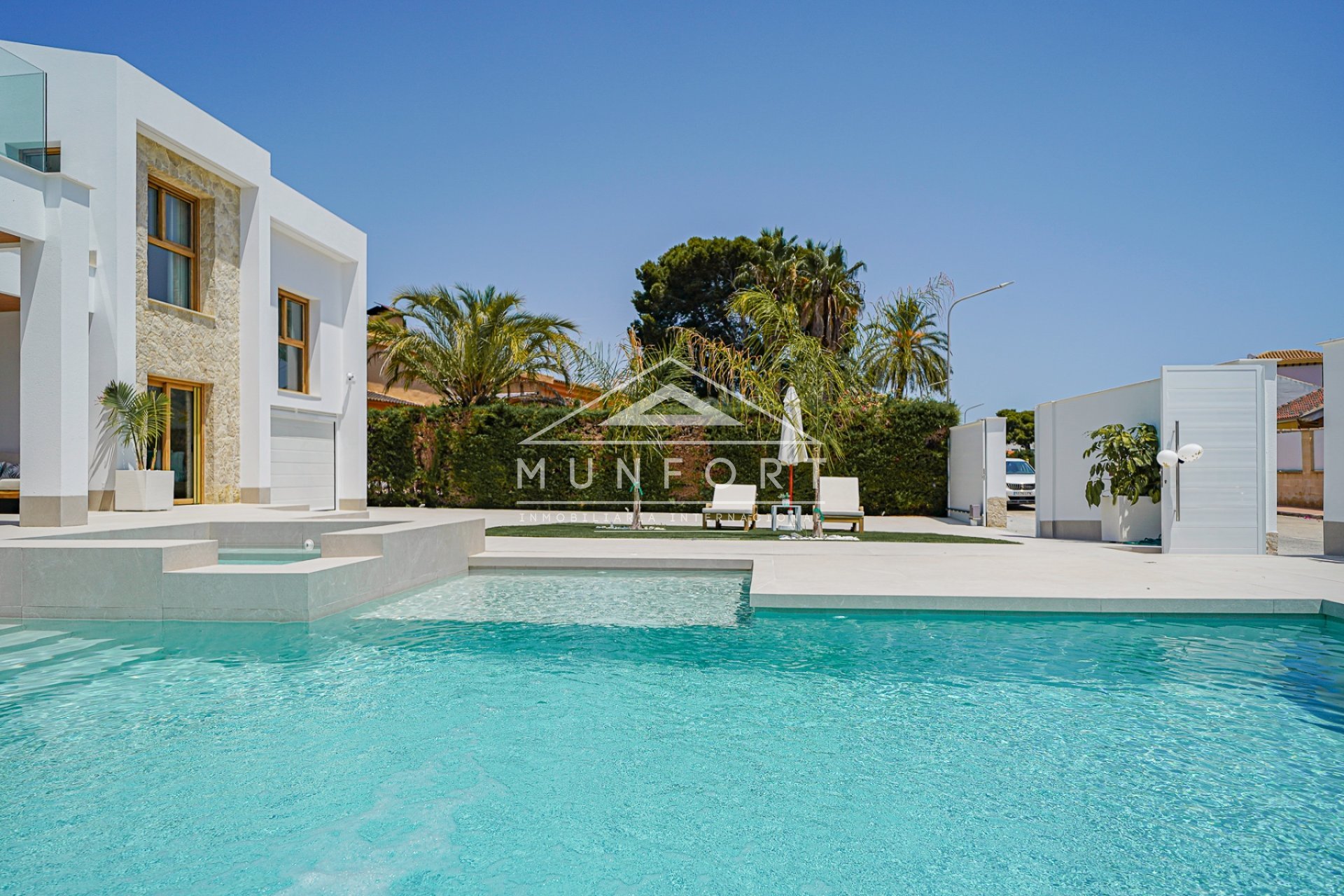 Revente - Villas -
Orihuela Costa - Dehesa de Campoamor