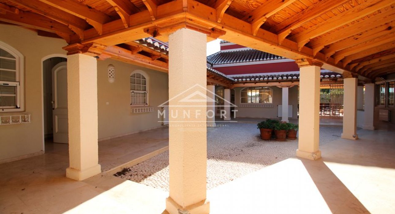 Revente - Villas -
Orihuela Costa - Dehesa de Campoamor