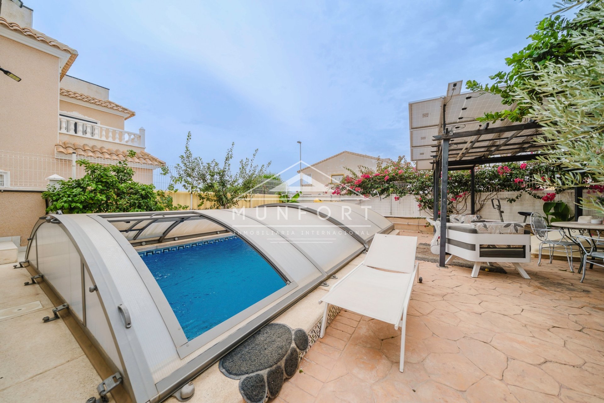 Revente - Villas -
Orihuela Costa - La Regia