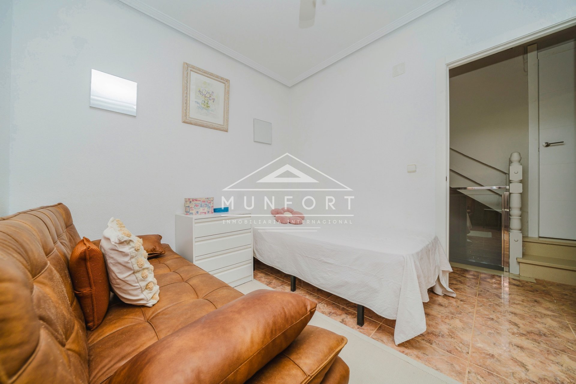 Revente - Villas -
Orihuela Costa - La Regia