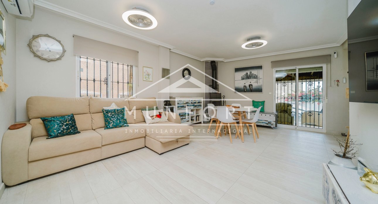 Revente - Villas -
Orihuela Costa - La Regia