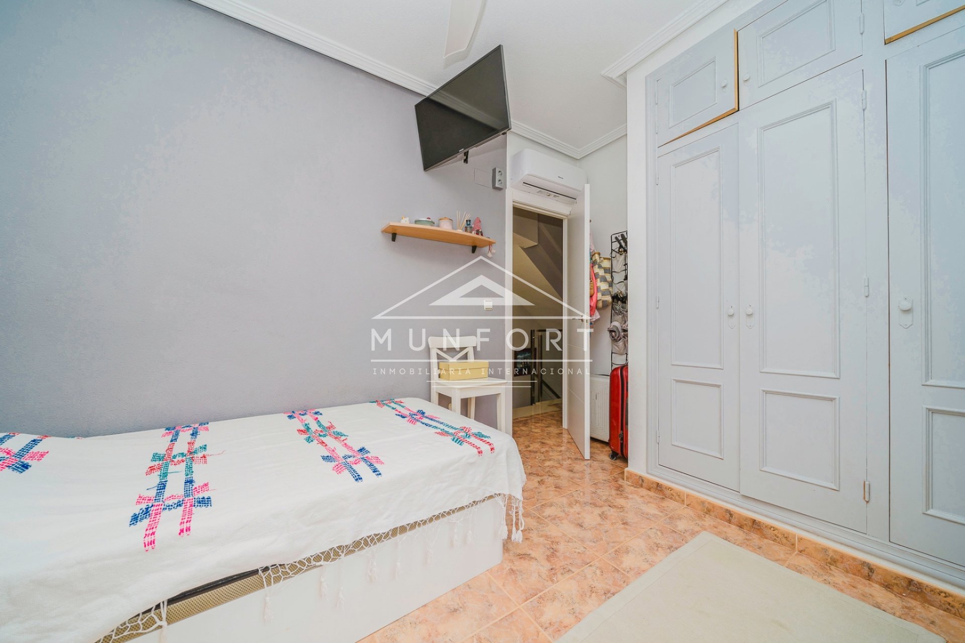 Revente - Villas -
Orihuela Costa - La Regia