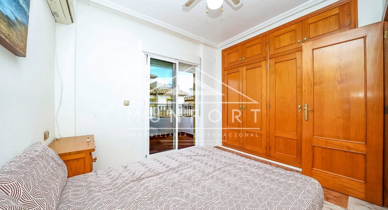 Revente - Villas -
Orihuela Costa - La Regia