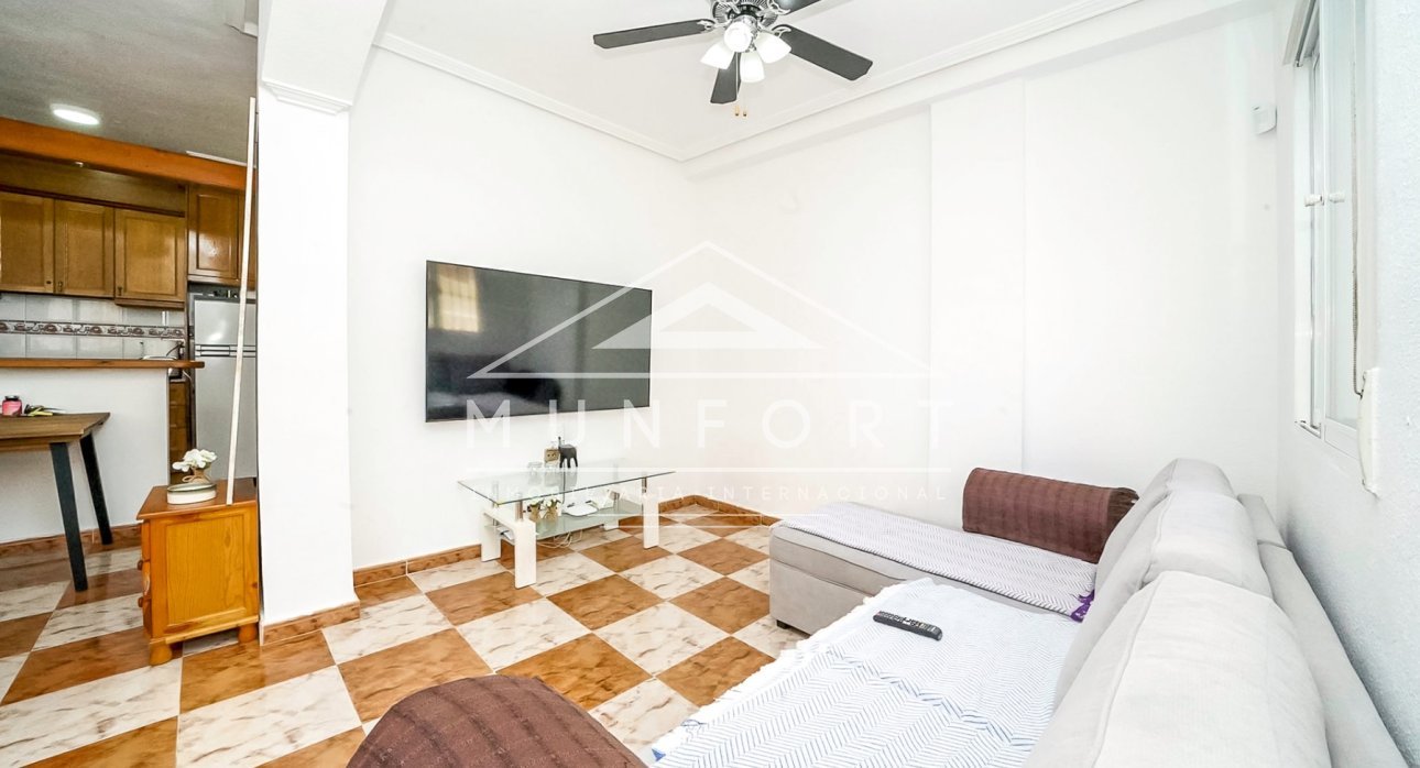 Revente - Villas -
Orihuela Costa - La Regia