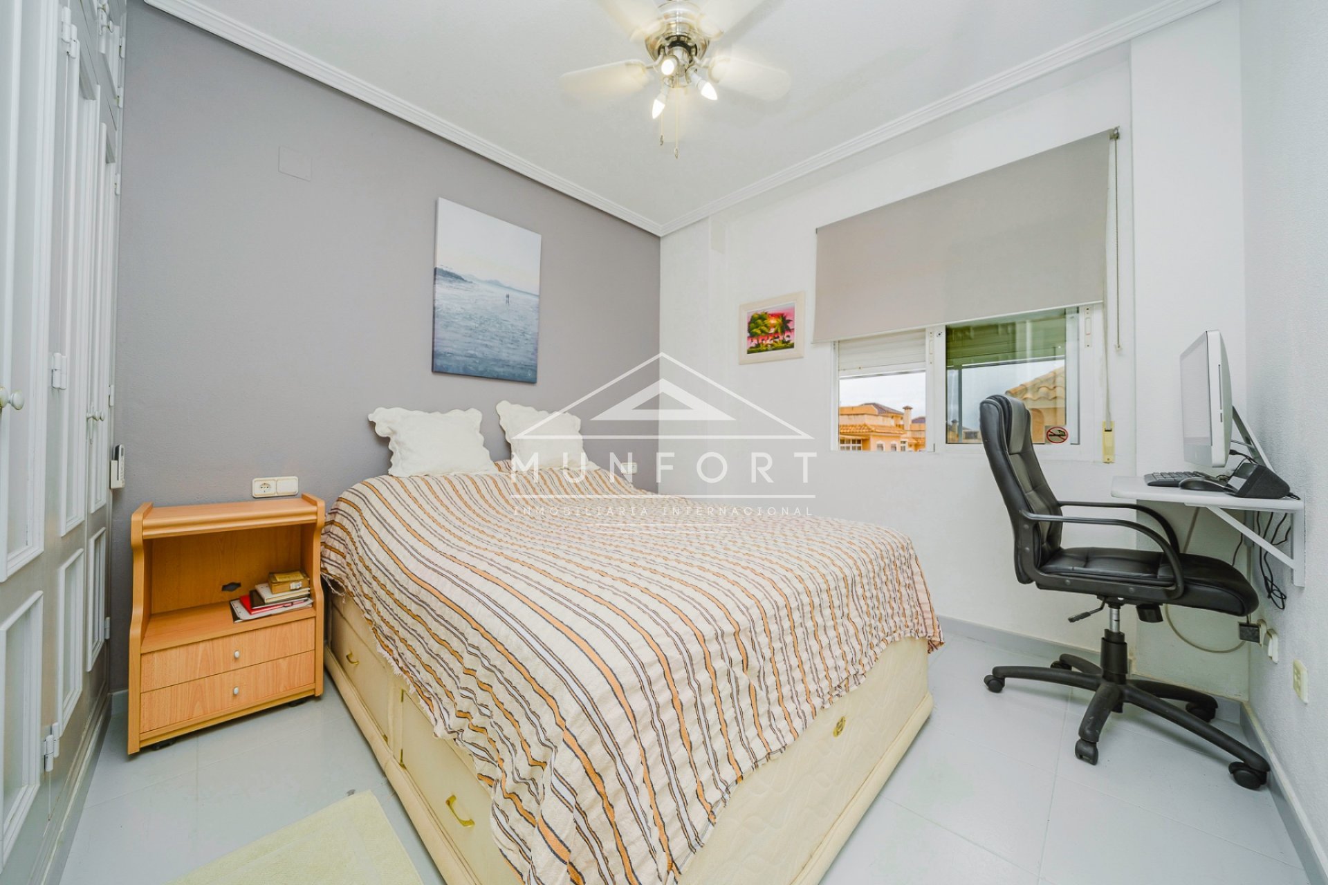 Revente - Villas -
Orihuela Costa - La Regia