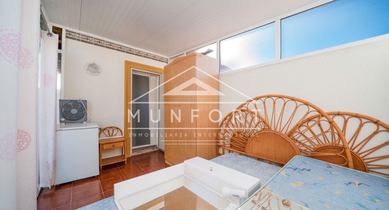 Revente - Villas -
Orihuela Costa - La Regia