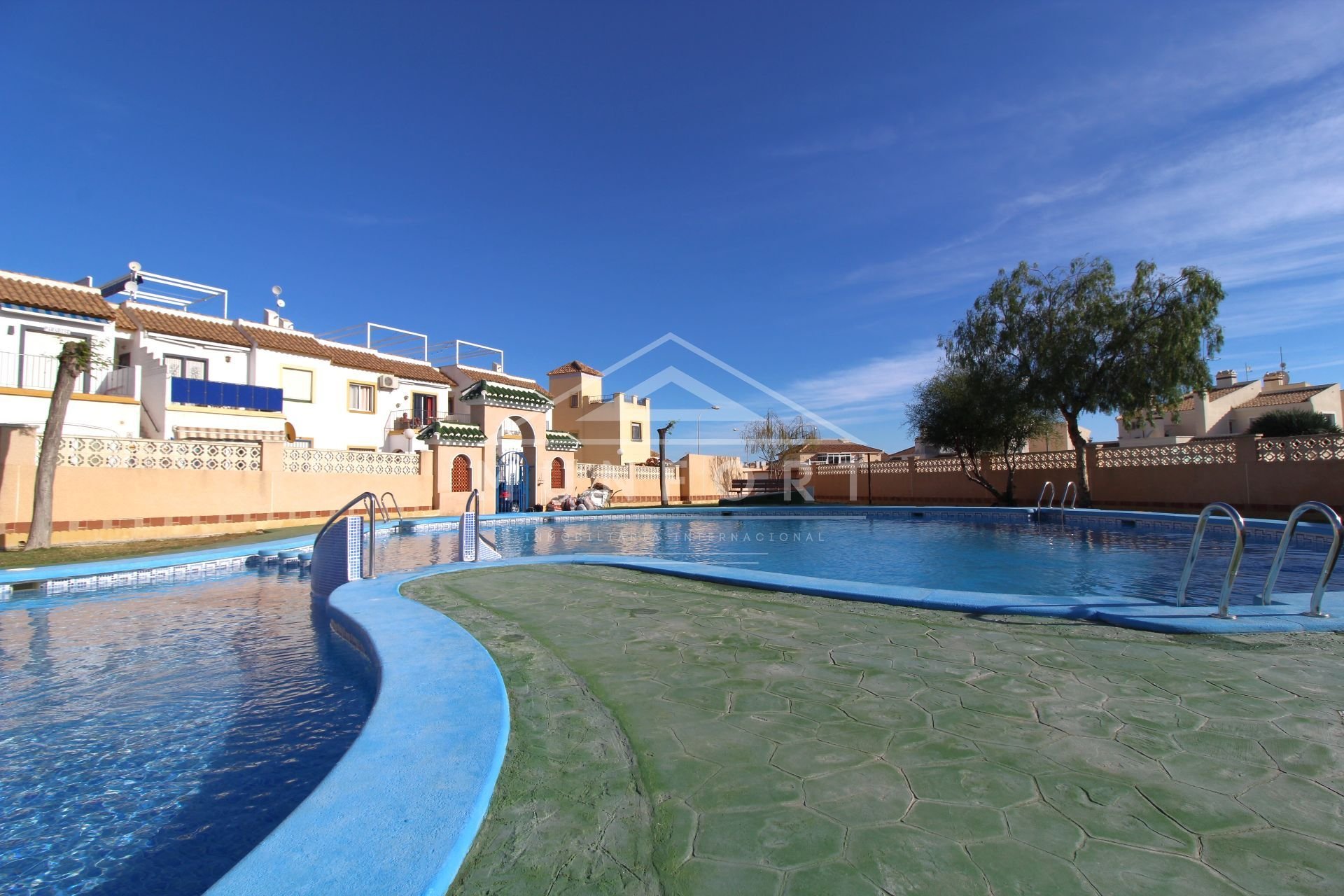 Revente - Villas -
Orihuela Costa - La Zenia