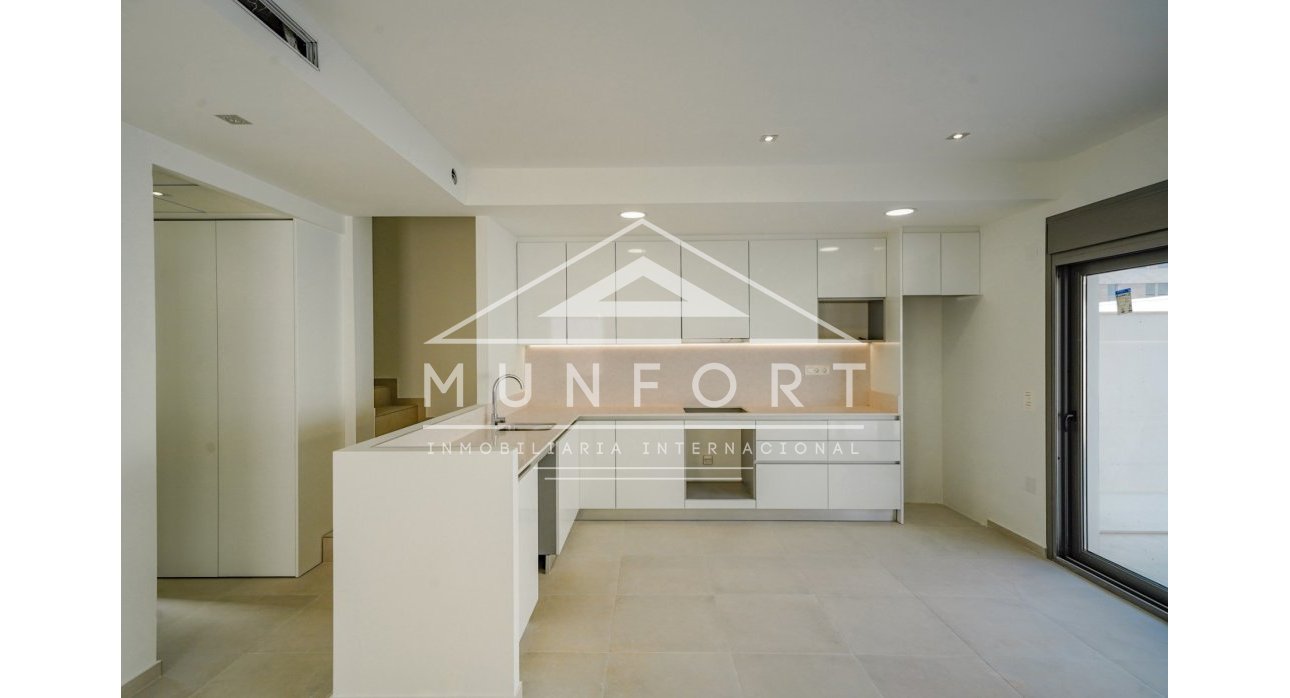 Revente - Villas -
Orihuela Costa - La Zenia