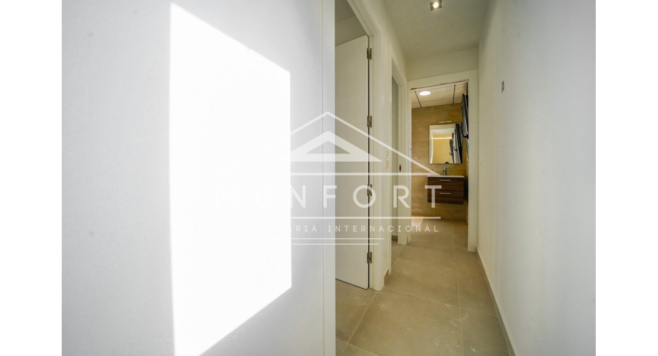 Revente - Villas -
Orihuela Costa - La Zenia