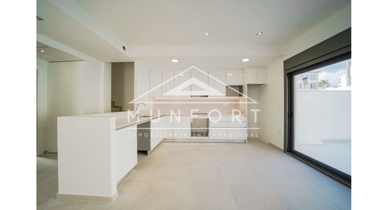 Revente - Villas -
Orihuela Costa - La Zenia