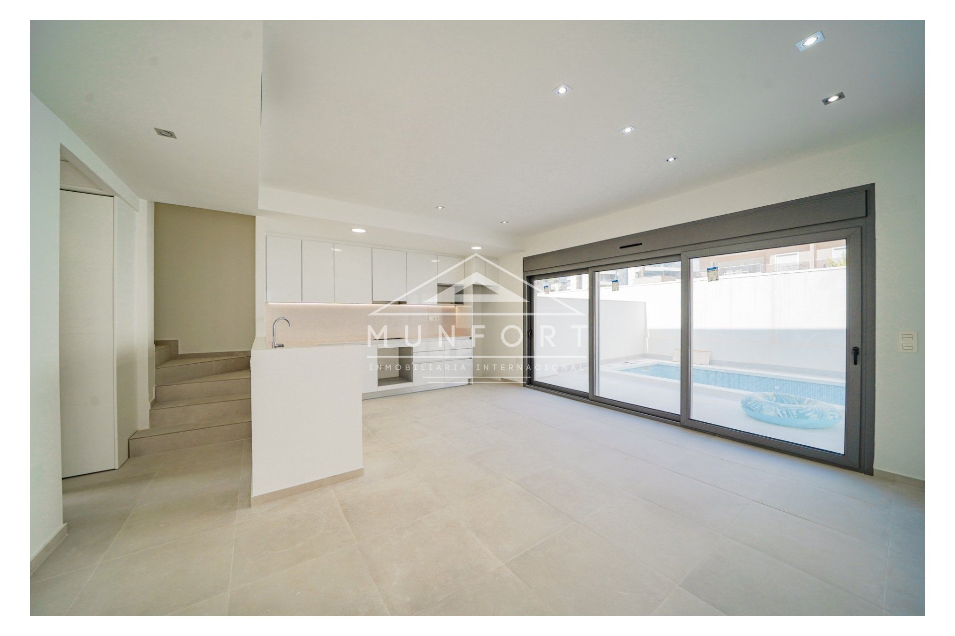 Revente - Villas -
Orihuela Costa - La Zenia