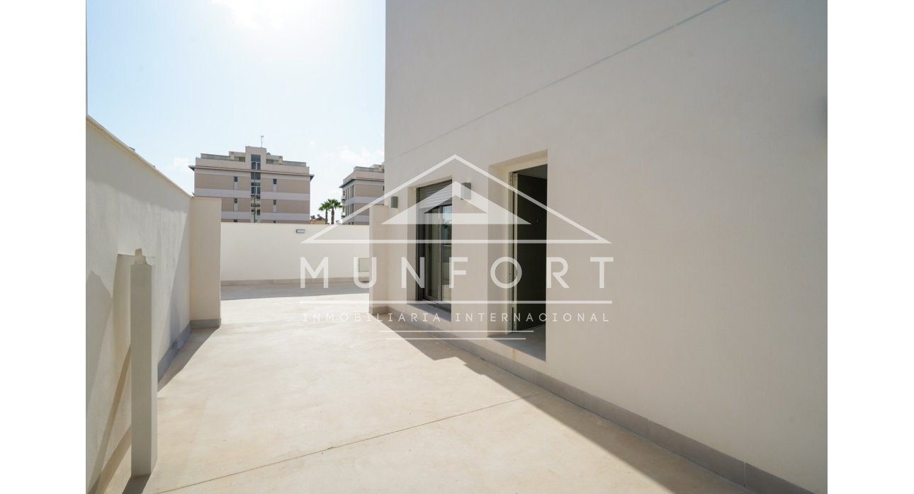 Revente - Villas -
Orihuela Costa - La Zenia