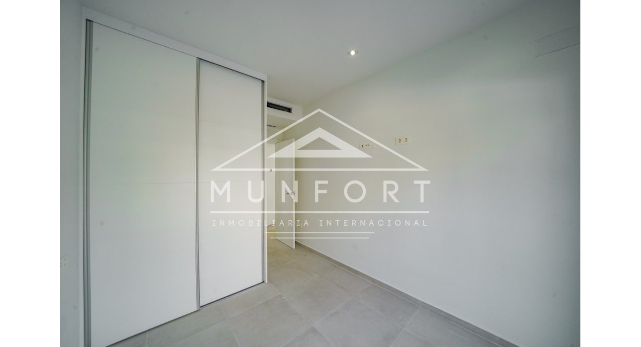 Revente - Villas -
Orihuela Costa - La Zenia