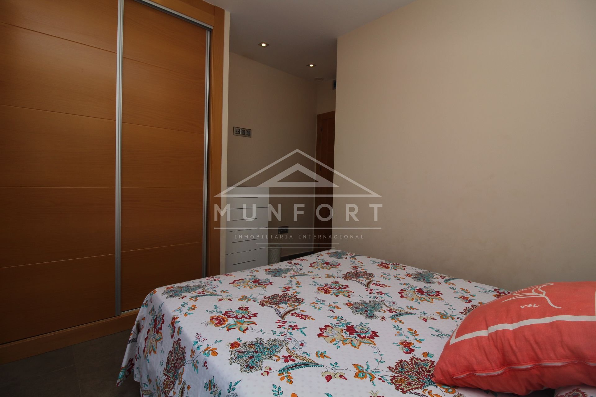 Revente - Villas -
Orihuela Costa - La Zenia