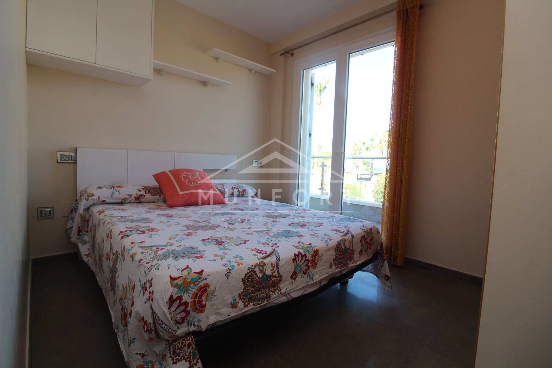 Revente - Villas -
Orihuela Costa - La Zenia