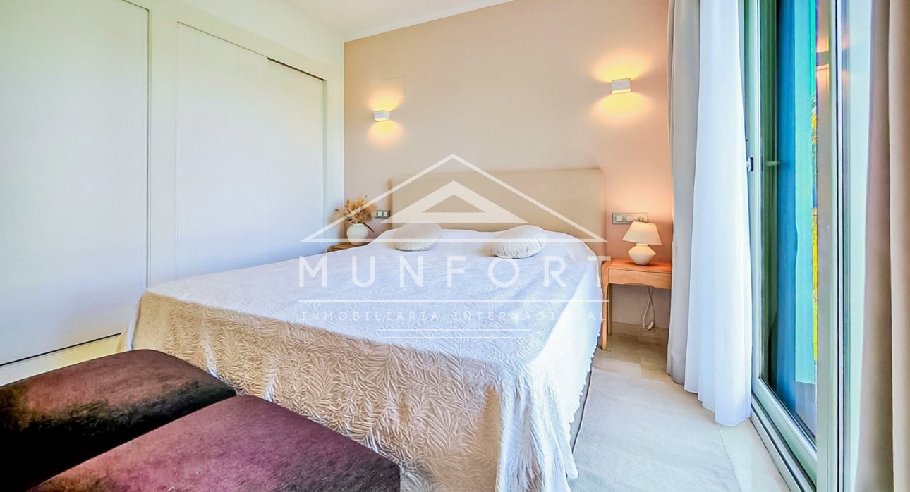 Revente - Villas -
Orihuela Costa - Las Colinas Golf