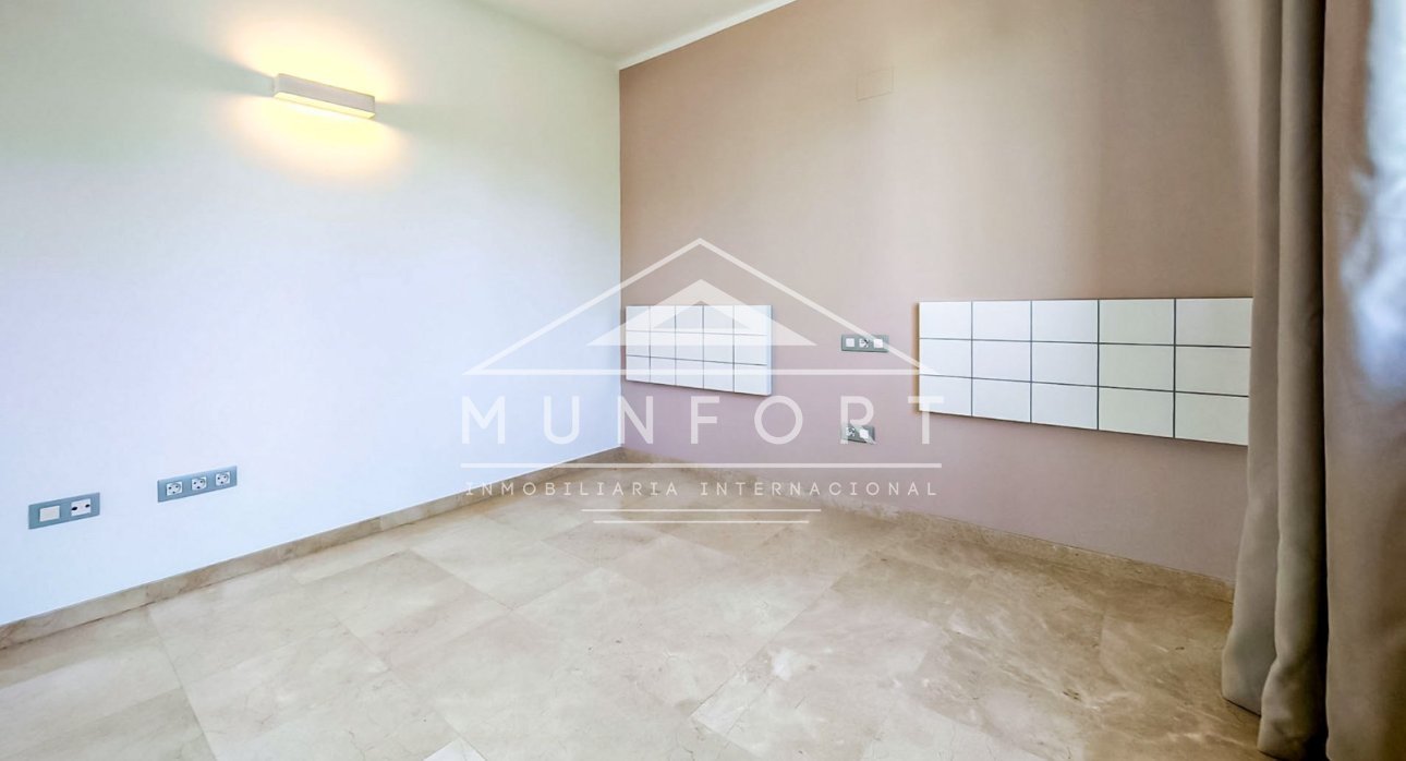 Revente - Villas -
Orihuela Costa - Las Colinas Golf