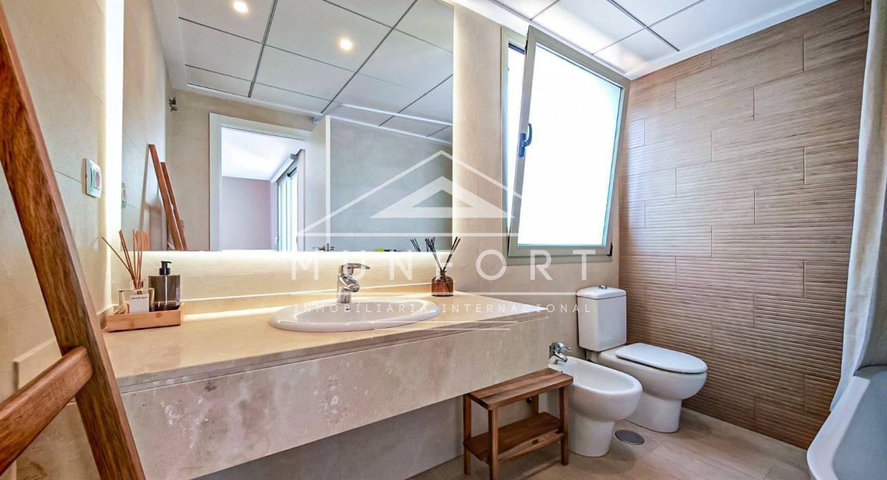 Revente - Villas -
Orihuela Costa - Las Colinas Golf