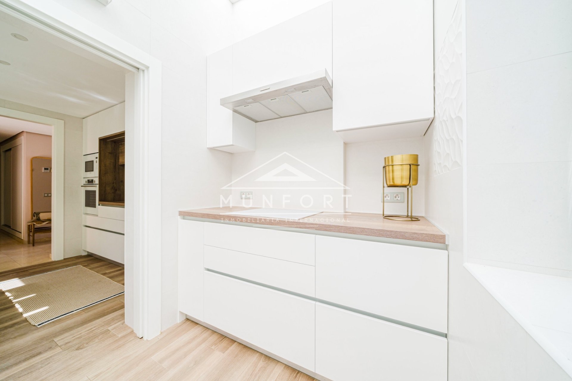 Revente - Villas -
Orihuela Costa - Las Colinas Golf