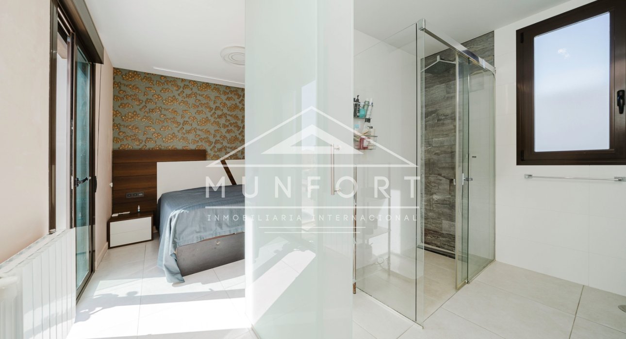 Revente - Villas -
Orihuela Costa - Lomas de Cabo Roig