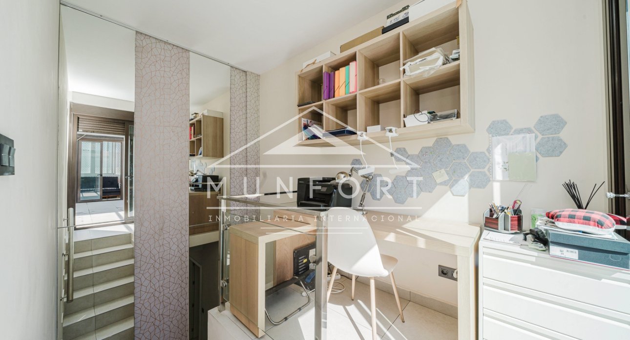 Revente - Villas -
Orihuela Costa - Lomas de Cabo Roig