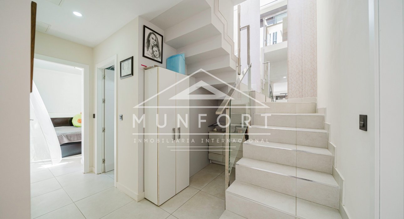 Revente - Villas -
Orihuela Costa - Lomas de Cabo Roig