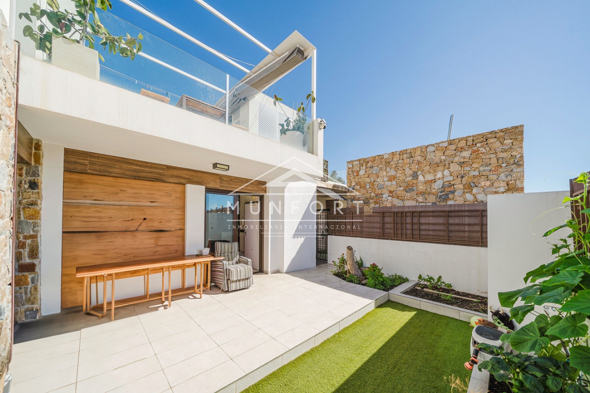 Revente - Villas -
Orihuela Costa - Lomas de Cabo Roig