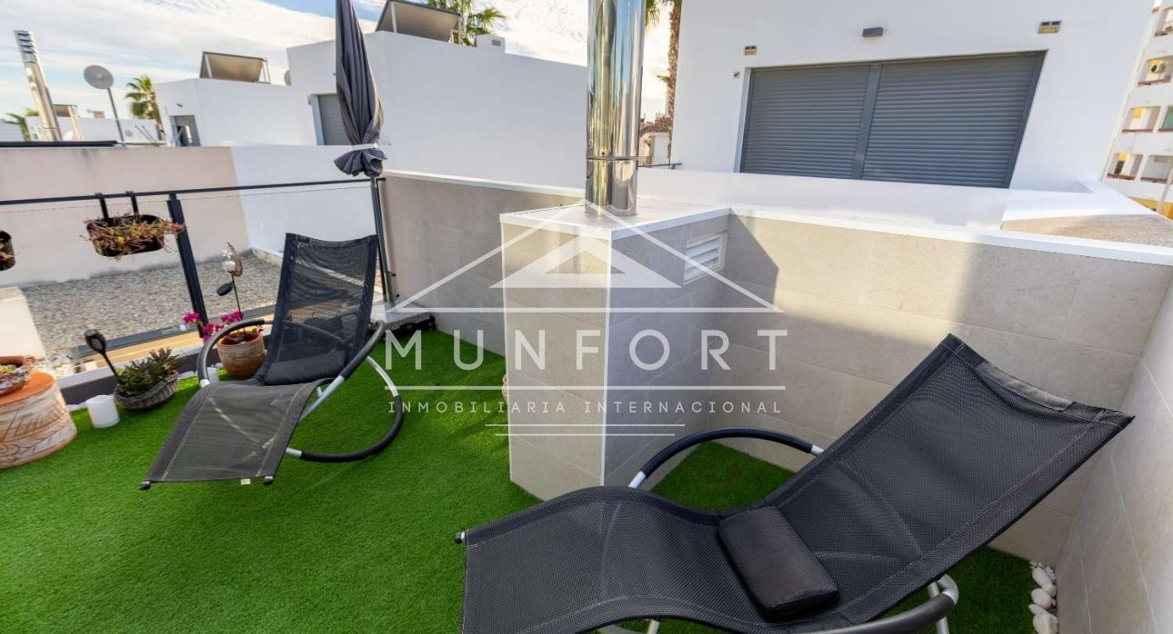 Revente - Villas -
Orihuela Costa - Los Altos de Villamartín