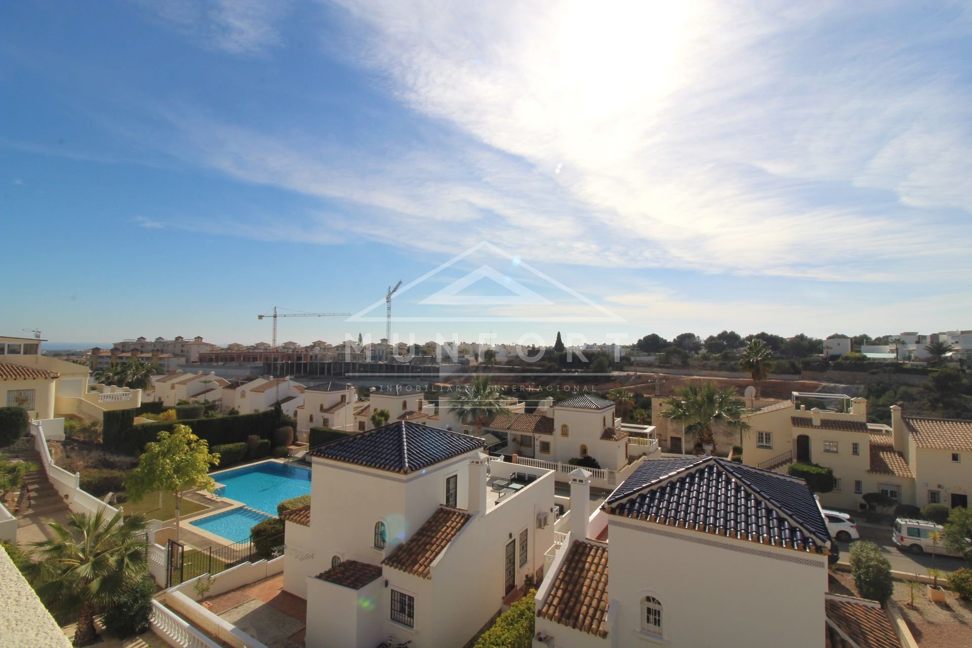 Revente - Villas -
Orihuela Costa - Los Dolses