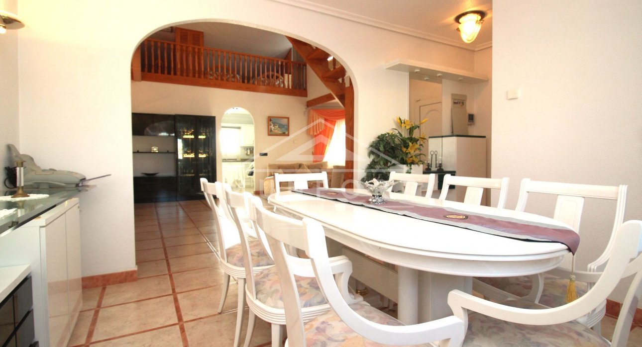 Revente - Villas -
Orihuela Costa - Playa Flamenca