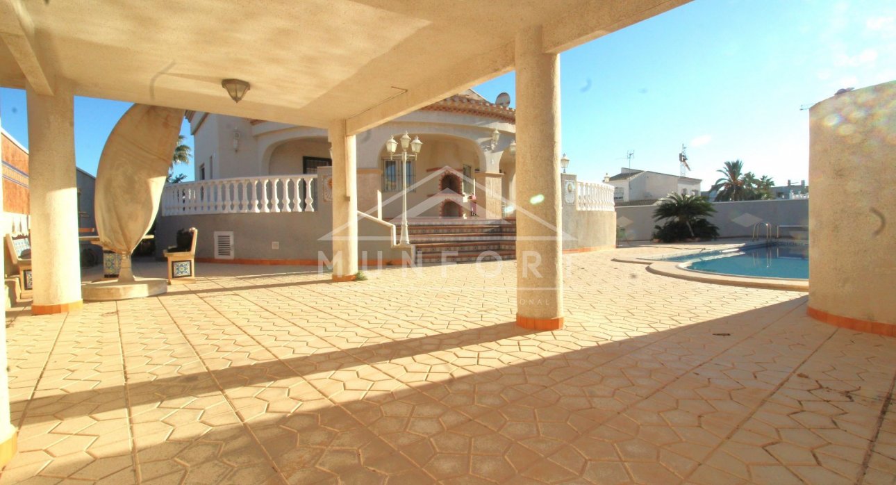 Revente - Villas -
Orihuela Costa - Playa Flamenca