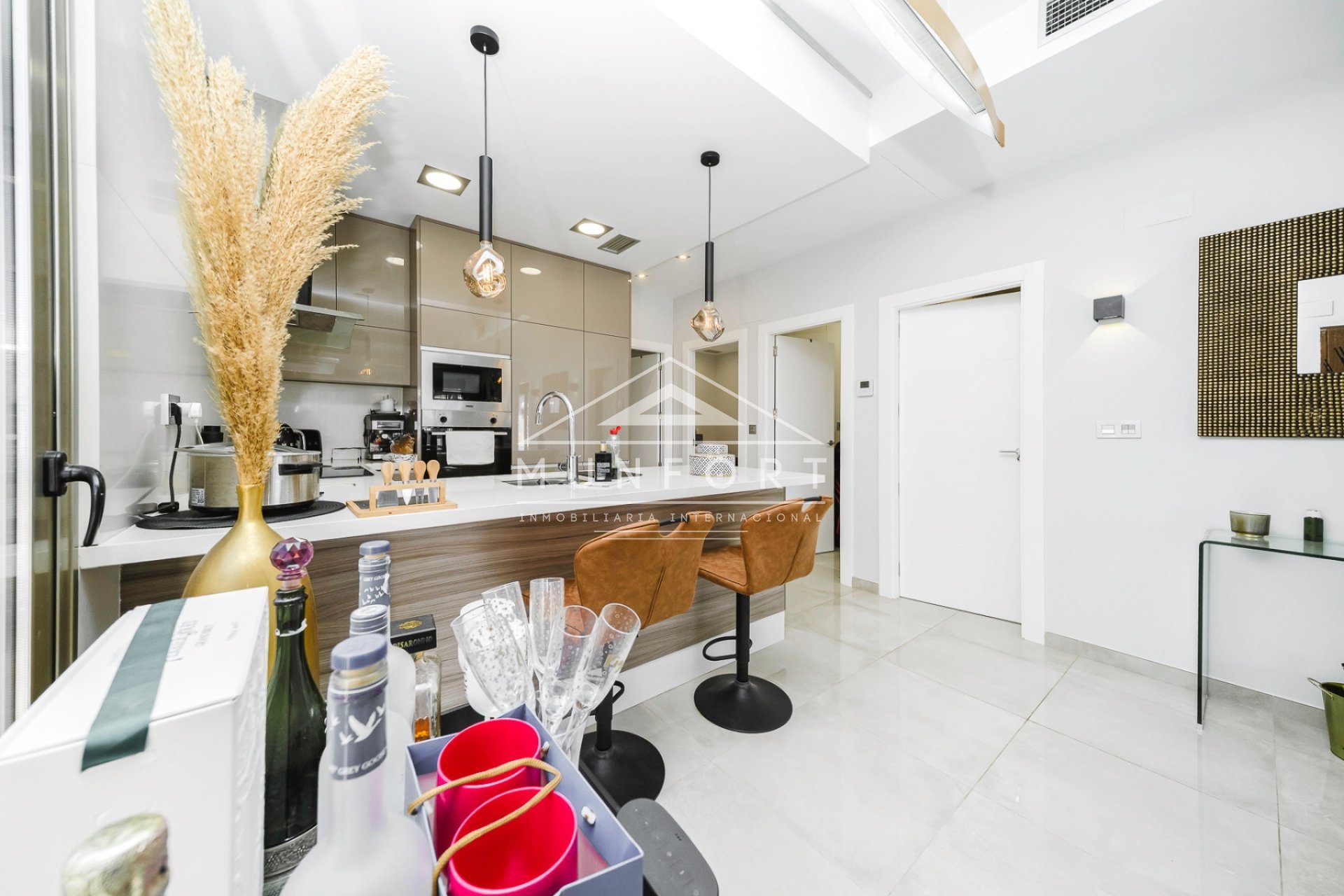 Revente - Villas -
Orihuela Costa - Villamartín