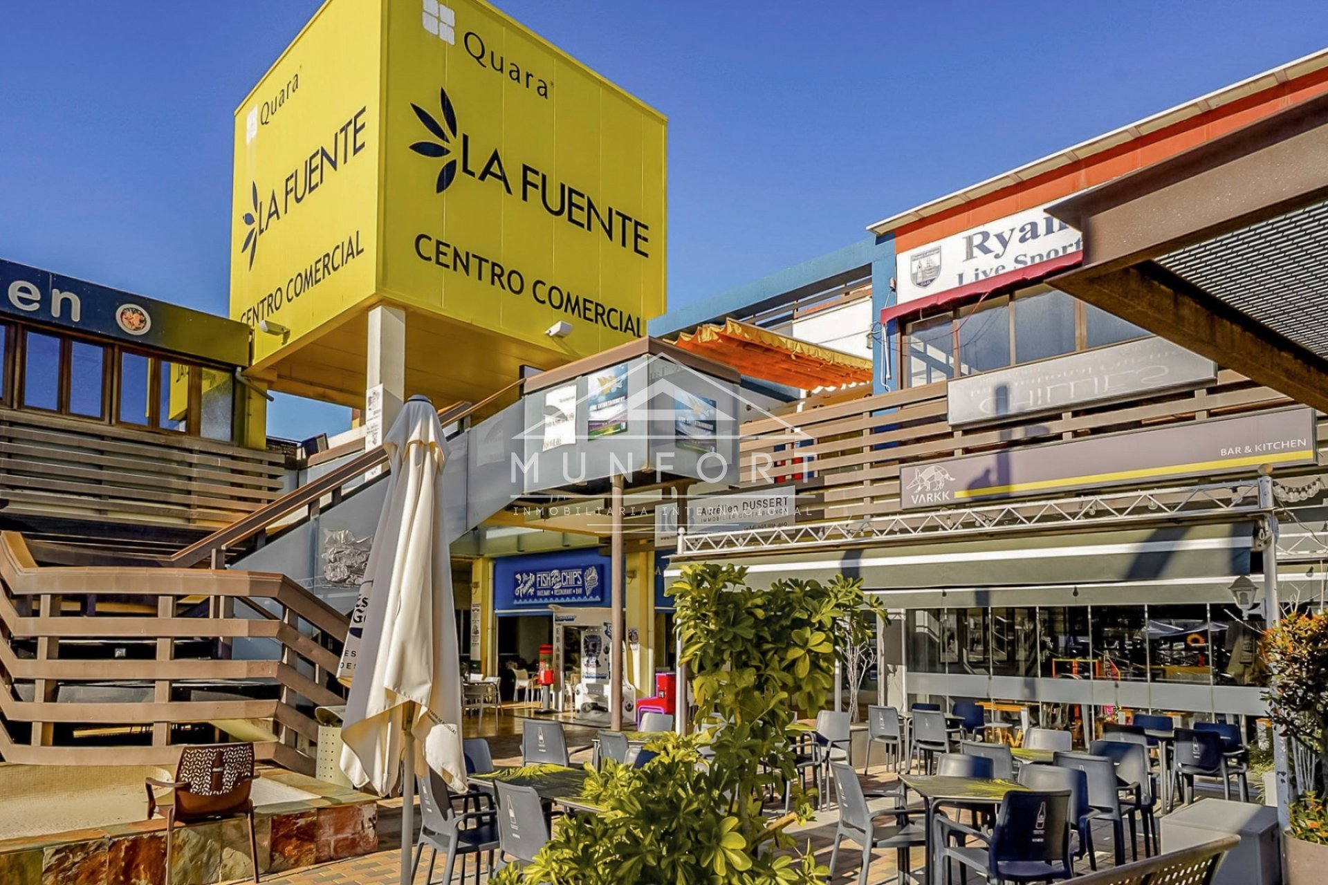 Revente - Villas -
Orihuela Costa - Villamartín